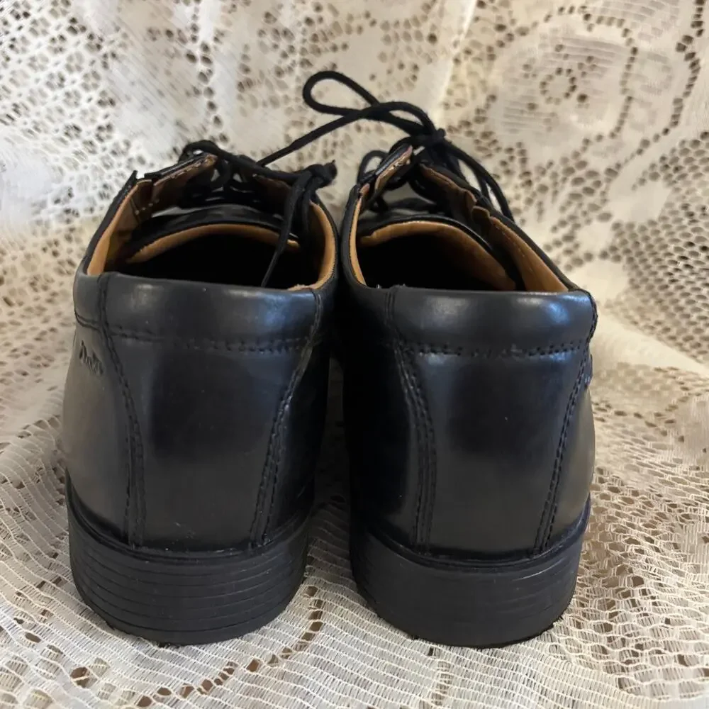 Clarks Tilden Walk Men's US 10.5 M Oxford Dress Shoes